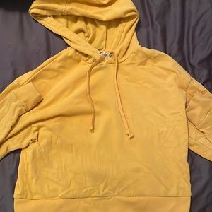 Cute crop workout hoodie!